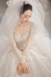 -艾米丽婚纱礼服