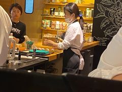 -星巴克臻选(杭州良渚文化村店)