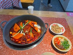 -赵美丽·重庆社区火锅·直营店(火车东站·中豪国际店)