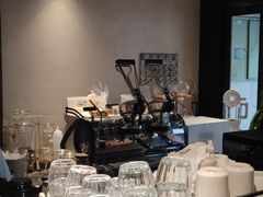 -Metal hands·铁手咖啡