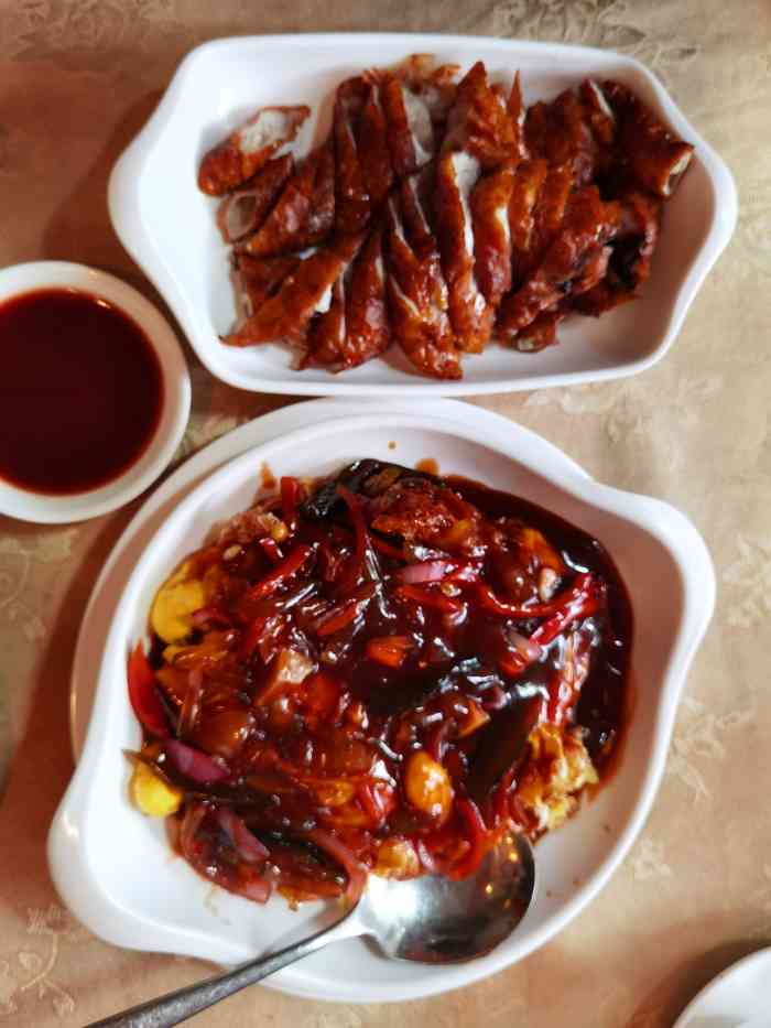 梁家菜馆-"系大众点评发现既店～就公司附近～过去唔远.