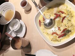 酸菜鱼片汤-避风塘(金山万达店)
