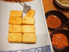 香煎石屏豆腐-云海肴·汽锅鸡·云南代表菜(东坝金隅店)
