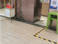 -海底捞火锅(公益西桥店)