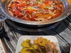 -老船舫·现做活鲜鱼馆(东郊记忆店)