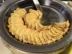 -草桥清真牛肉锅贴扁食店