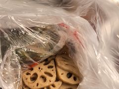 -绝味鸭脖(龙阳路生活广场店)