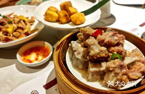 Hand-Chopped Steamed Pork Ribs with Fermented Black Bean Sauce