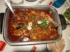 -三江源活鱼现烤(维多利摩尔城店)