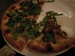 -WOLFGANG PUCK KITCHEN & BAR(迪士尼小镇店)