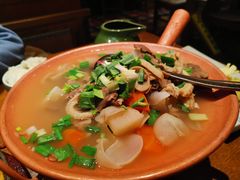 -云海肴·汽锅鸡·云南代表菜(天山百盛优客店)