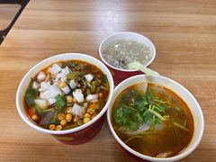 -江三王记牛杂馆(总店)