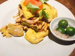 越式盐焗麻油鸡-大头虾越式风味餐厅(光明广场店)