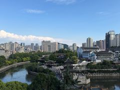 -包整·丝娃娃(甲秀楼景观店)