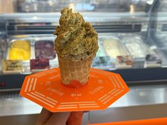 -极拉图·现制冰淇淋(大卫城店)