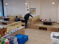 大堂-朴小妹人参鸡汤火锅(长白山万达店)
