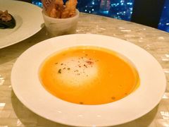 佰鲜汇特色海鲜汤-广州四季酒店·佰鲜汇·现代法餐