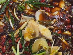 -乡土特色.冷锅鱼.牦牛肉汤锅