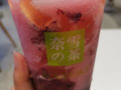 -奈雪的茶(大悦城店)