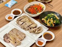 手抓羊腿肉-贯贯吉·清真餐厅(浙江中路店)