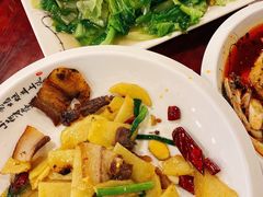 -将就吃农家特色土菜馆