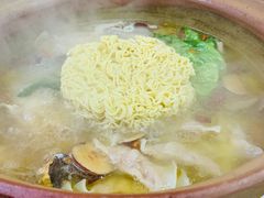 -威邵鸡煲(西华路总店)