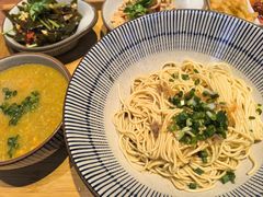 -龍堂蟹黄小笼包(万家丽店)