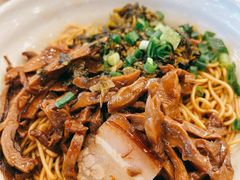 -佬钱湾仔(衣裳街店)
