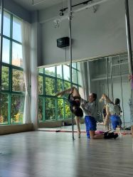 -桃秘钢管舞 Peach Pole Fitness