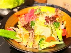-山川小町·极番烧肉(新地假日广场店)