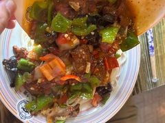 -歹歹的加个面过油肉拌面