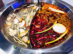 -卤校长重庆火锅(国兴店)