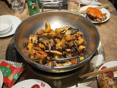 -七欣天香辣蟹火锅(上海银亿滨江店)