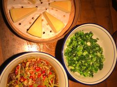 -洞庭土菜小炒馆(易发广场店)
