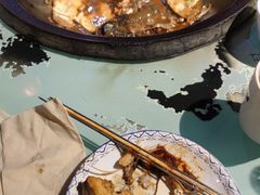 -鱼窝棚柴火铁锅炖(富山屯店)