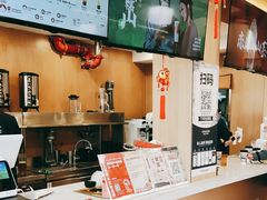 -霸王茶姬(南强街店)