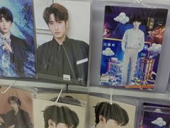 -Love Star追星馆(上海大悦城店)