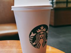 双杯热燕麦拿铁-星巴克(成都锦里店)
