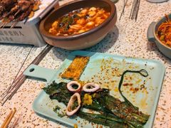 -小董哥烤串·爆汁大油边(故宫店)