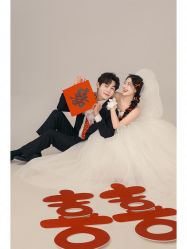 -樱花婚纱摄影