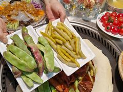 -哈尔滨烧烤·山河村铁锅炖(交大店)