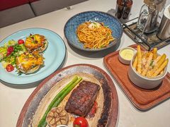 -阿妮叶李(光谷世界城店)