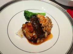 招牌鱼头佛跳墙-逸道(益丰·外滩源店)
