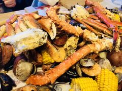 -The Crab Pot Seattle