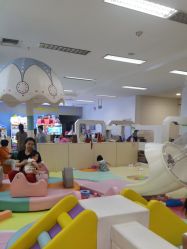 -孩子王童乐园(芜湖万达店)