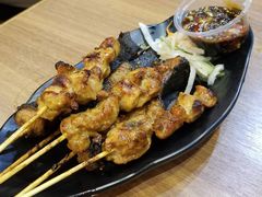雞肉沙嗲-班兰叶印尼美食