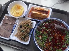 -伊穆祥牛肉面总店·清真