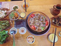 -阿婆情腊排骨火锅(金虹路店)