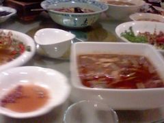 鲶鲶不忘 -小巴辣子川湘菜餐厅(星游城店)