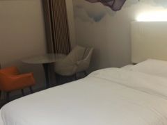 -云季酒店(西关地铁站C2出囗店)